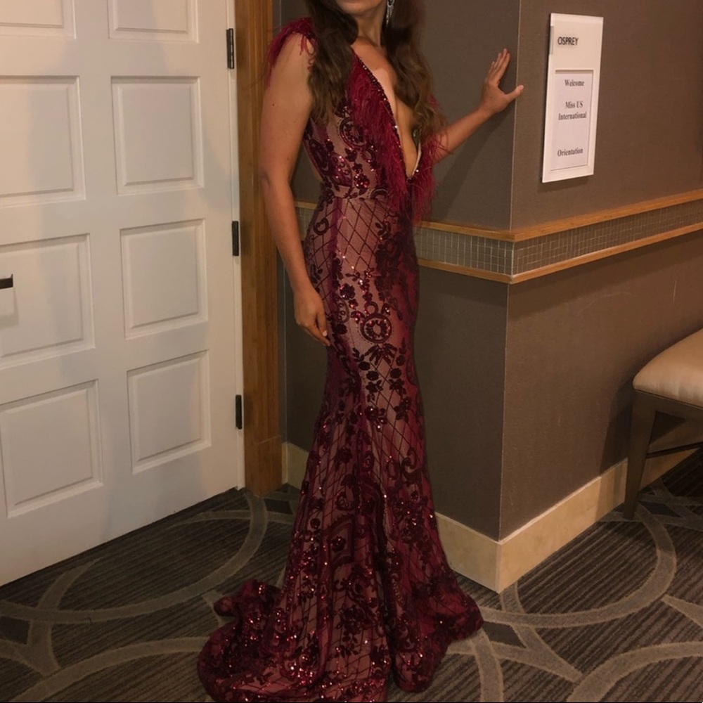 Custom Formal Gown Red Feather Sequin Pixton Desi… - image 4